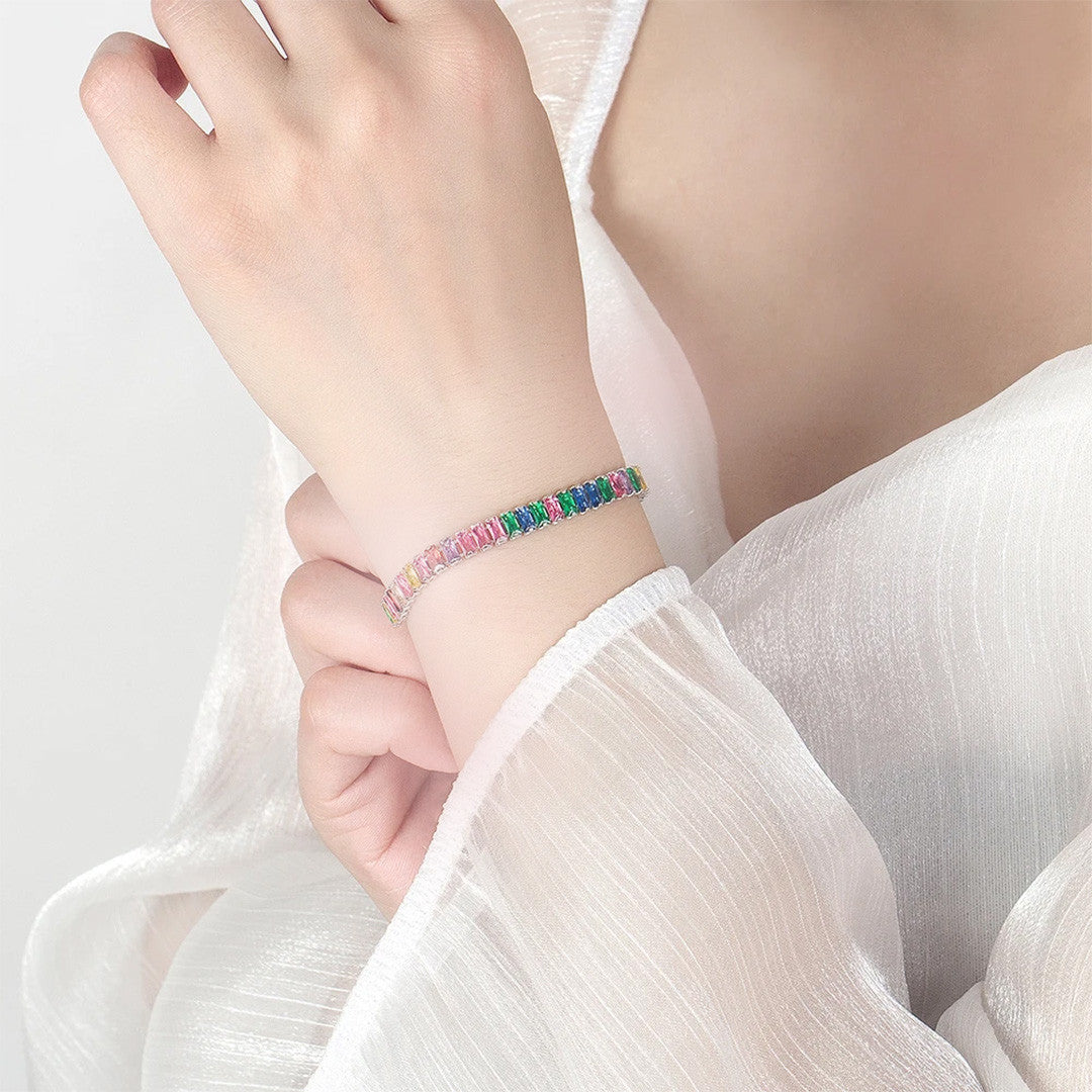 Pulsera Ionica para Mujer, Diseño Elegante y Moderno, Multicolor, Ideal para Regalo o Uso Diario